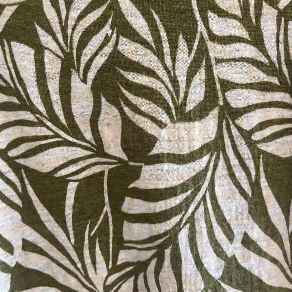 Tahari 100% Linen Palm Leaf Print Short Sleeve Top Women’s Size Medium Beach - Picture 3 of 4